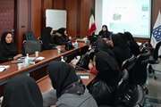 برگزاری جلسه آموزشی ویژه بهورزان در راستای برنامه‌های هفته مبارزه با سرطان در شهرستان اسلامشهر